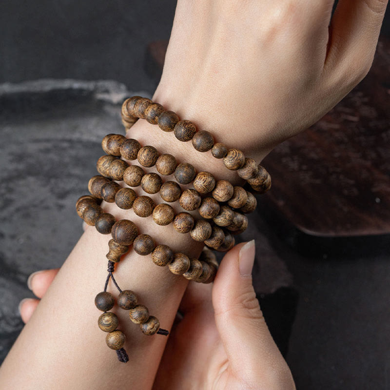 Buddha Stones 108 Mala-Perlen Hainan Weiß Qinan Adlerholz Ruhe Kraft Armband