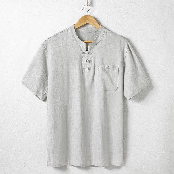 Buddha Stones Lockeres Herrenhemd, einfarbig, gekerbter Kragen, kurzärmlig, bequem, mit Knopfleiste, atmungsaktives Baumwoll-Leinen-Hemd - Gainsboro - US/ UK/AU46, EU56 (5XL)  - image 4