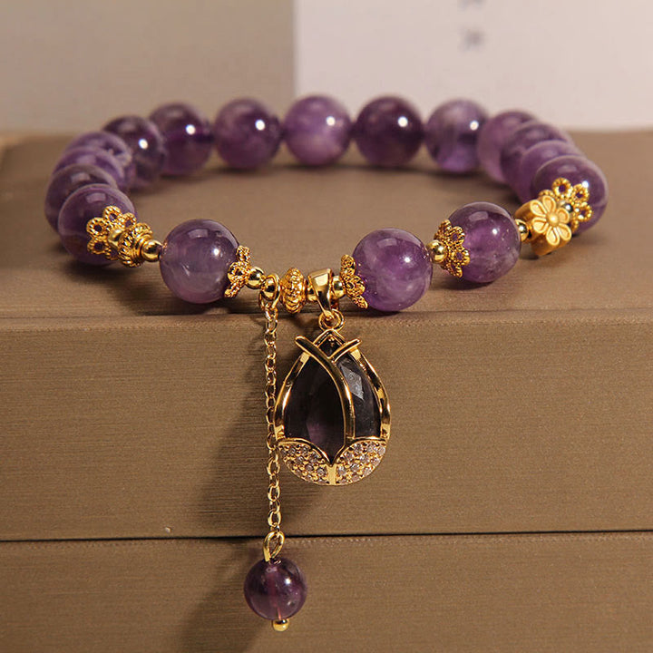 Buddha Stones Amethyst-Lilien-Charm-Armband für Balance und Heilung - Amethyst (Handgelenkumfang: 14-17 cm) - image 0