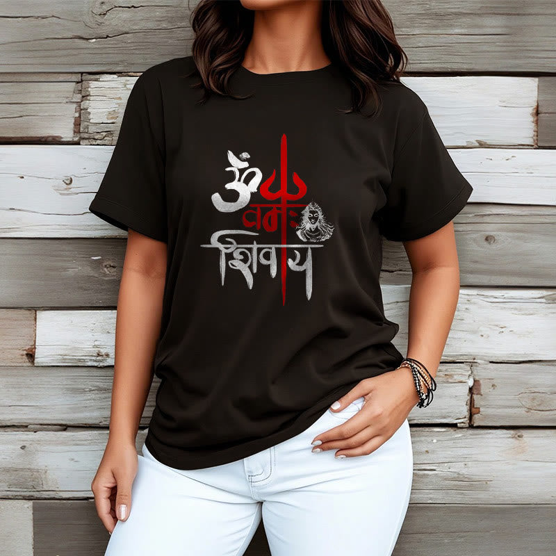 T-Shirt mit Buddha Stones, OM NAMAH SHIVAYA, rotes Trident-Baumwoll-T-Shirt