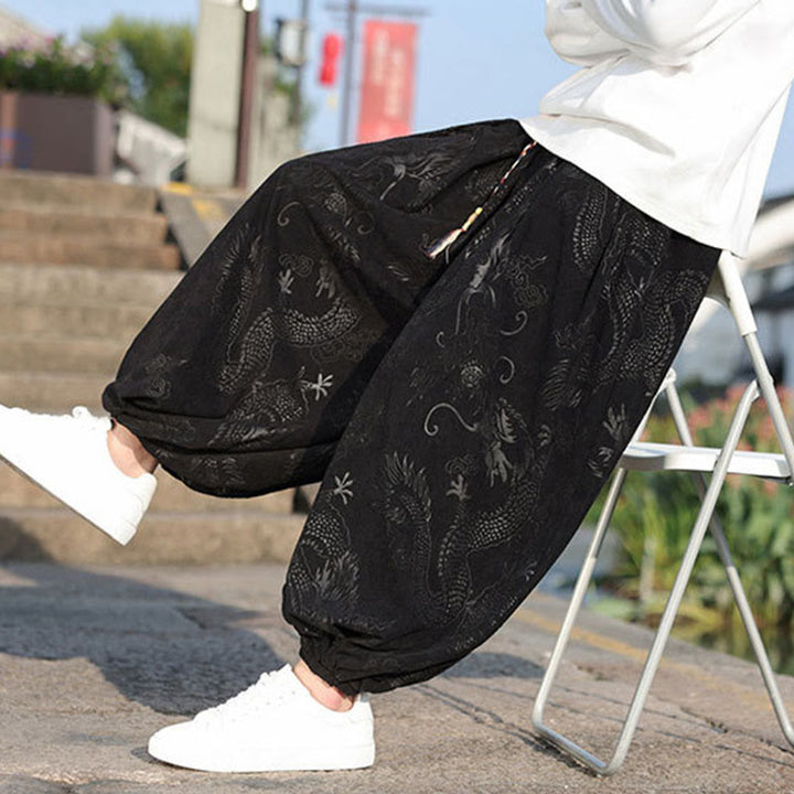 Lässige, schlichte Herrenhose aus Baumwolle mit Taschen und Buddha Stones und Drachen-Design - image 22