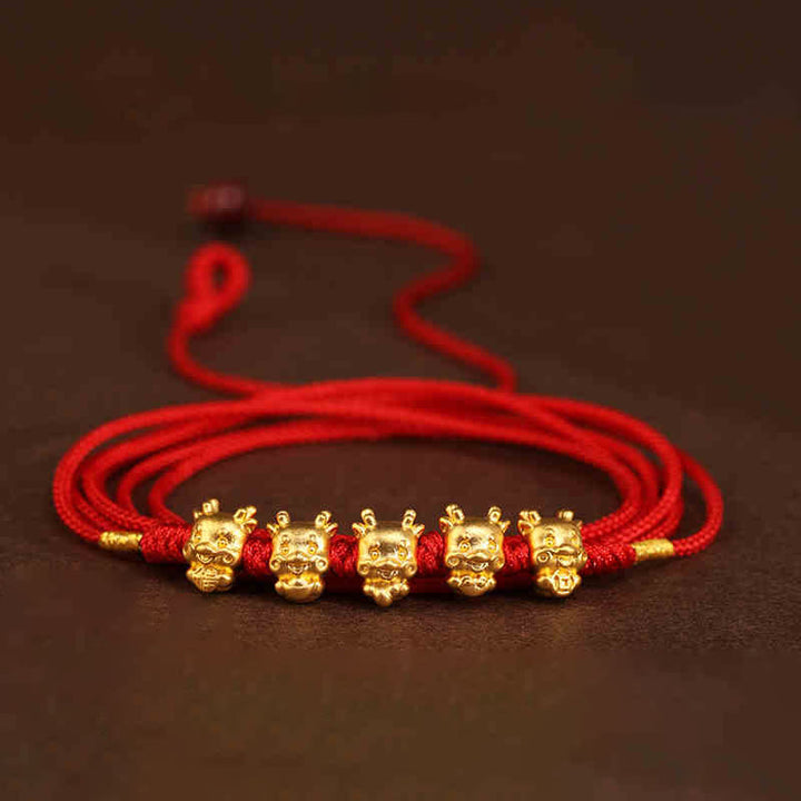 Bauchkette mit Buddha-Stein, 999er-Gold, rote Schnur