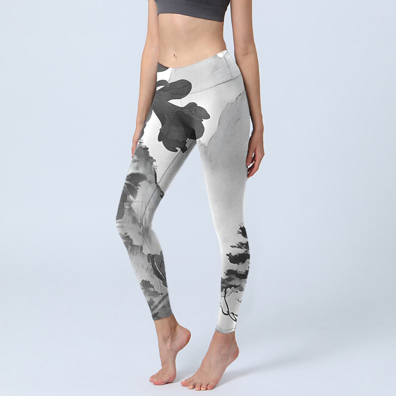 Buddha Stones, Tuschemalerei, Bäume, Berge, Landschaftsdruck, Gym-Leggings, Damen-Yogahose - Weißer Rauch - US18， UK/AU22，EU50 (4XL) - image 1