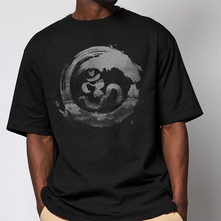 Buddha Stones Om Lotus Baumwolle T-shirt