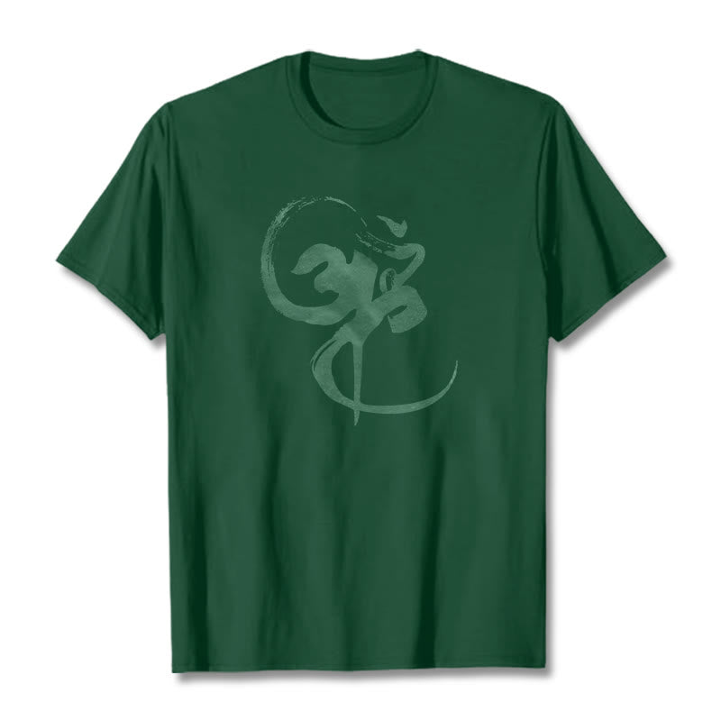 T-Shirt aus Baumwolle mit Buddha Stones und Om-Design - Waldgrün - 2XL - image 9