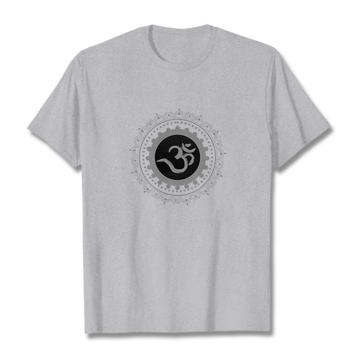 T-Shirt aus Baumwolle mit Buddha Stones und Om-Mandala-Muster - Hellgrau - 2XL - image 16