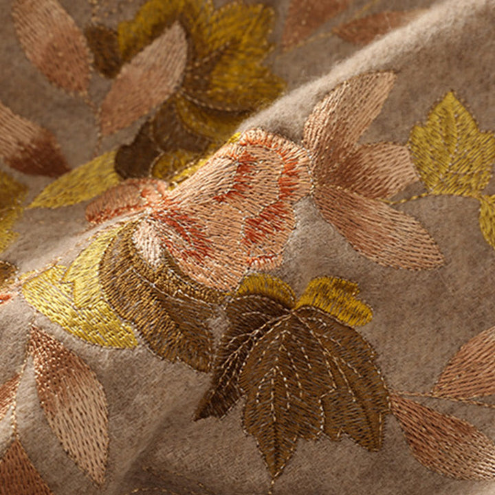 Buddha Stones, Wollschal, weiß, rosa, Blumen, goldene Blätter, Stickerei, Quaste, Winter, gemütlicher Reiseschal, Wickelschal - image 6