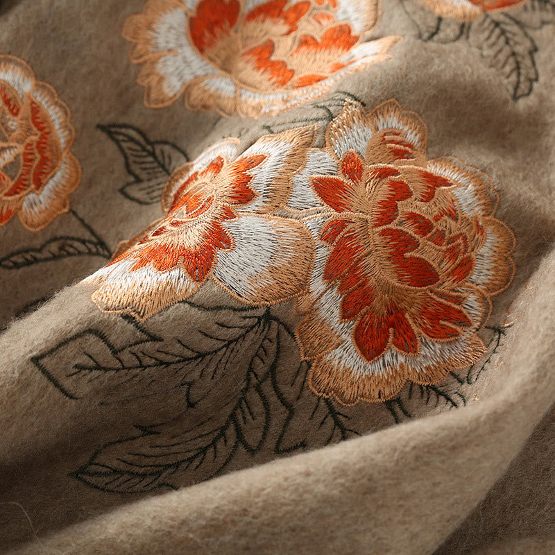 Buddha Stones -Wollschal, rote Pfingstrose, Stickerei, Quaste, Winter, gemütlicher Reiseschal, Wickeltuch - image 1