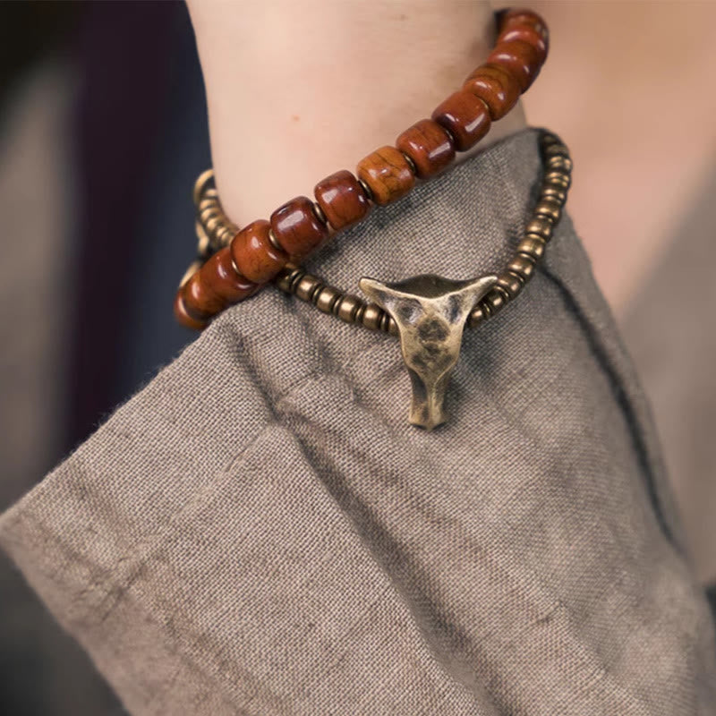 Buddha Stones, Yak-Knochen, Kupfer, Yak-Kopf, Kegel-Anhänger, doppelt gewickelt, Stärke-Armband