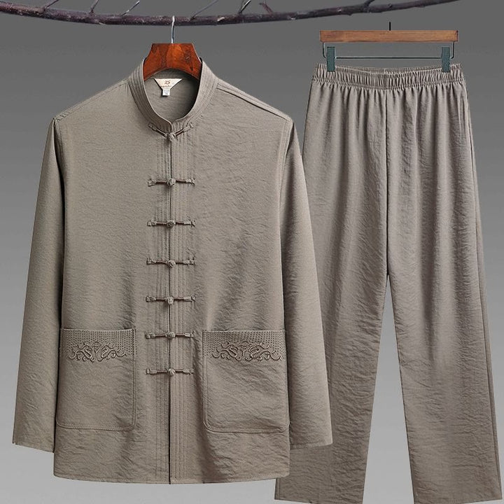Buddha Stones 2-teiliger schlichter Tang-Anzug für Herren mit Froschknöpfen, langärmeliges Hemd und Hose - Bräunen - 2-teiliges Set - US/UK/AU42, EU52 (4XL) - image 14