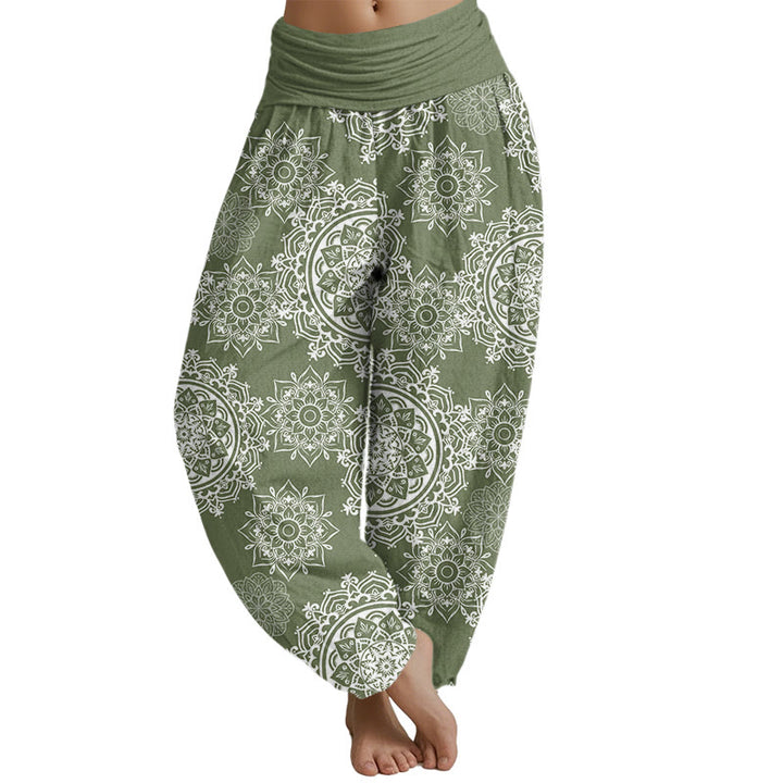 Lässige Haremshose mit weißem Mandala-Blumen-Design von Buddha Stones für Damen mit elastischer Taille