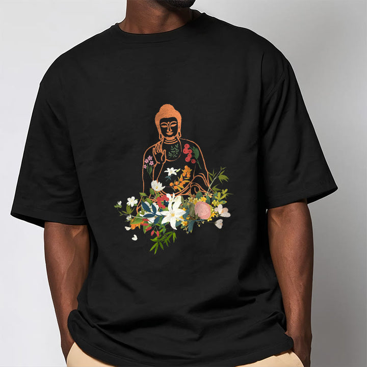 Buddha Stones ​​Meditieren Buddha Blühende Blumen Muster T T-shirt - image 1