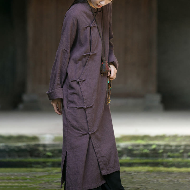 Buddha Stones – Einfarbiges, langärmliges Midikleid aus Ramie-Leinen mit Froschknöpfen - image 18