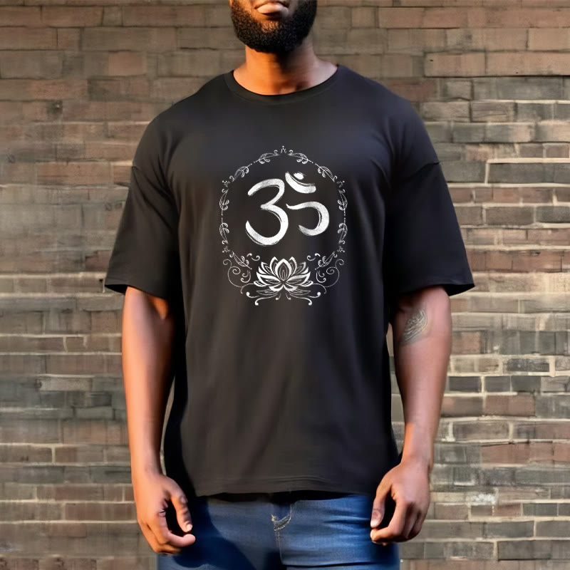 Buddha Stones OM Lotus Skizze Baumwolle T-Shirt - image 1