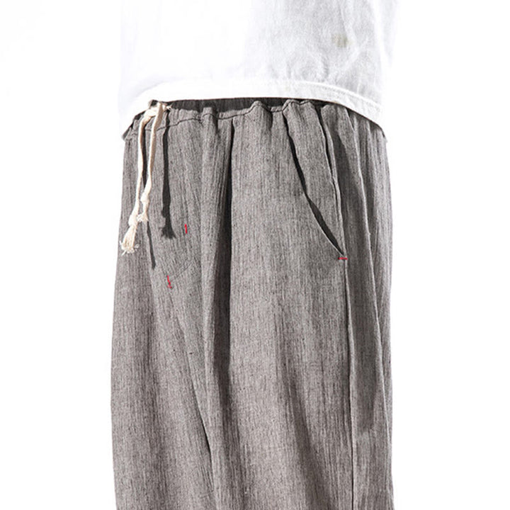 Buddha Stones Lässige, einfarbige Herrenhose aus Leinen mit Kordelzug und Taschen - image 36