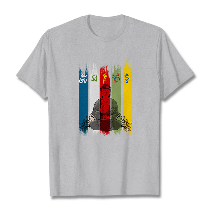 Buddha Stones Sechs Wahre Worte 'Om Mani Padme Hum' Buddha sitzend mit Lotus Baumwolle T-Shirt - Hellgrau - 2XL - image 0