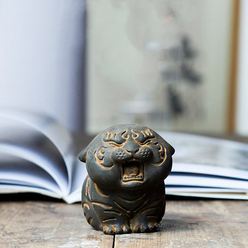 Buddha Stones, Mini-Statue aus süßem Tiger, Eisenpulver, Rostguss, Kunstharz, Heimdekoration