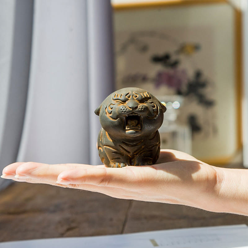 Buddha Stones, Mini-Statue aus süßem Tiger, Eisenpulver, Rostguss, Kunstharz, Heimdekoration