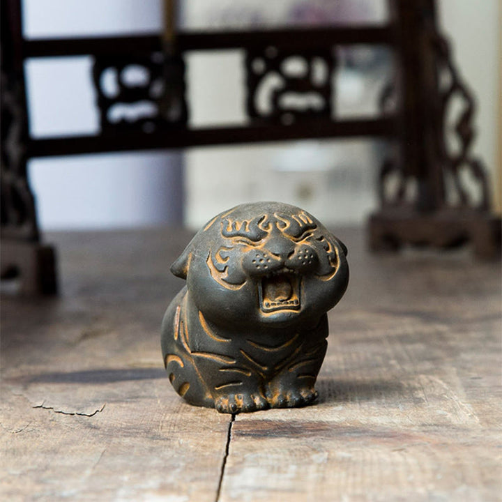 Buddha Stones, Mini-Statue aus süßem Tiger, Eisenpulver, Rostguss, Kunstharz, Heimdekoration