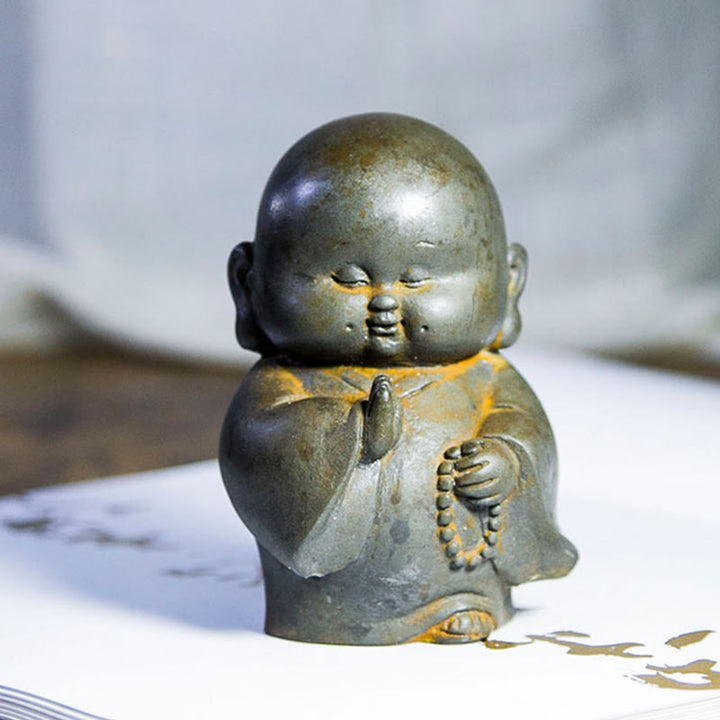 Buddha Stones , handgefertigt, kleiner Mönch, Eisenpulver, Rostguss-Harz, Statue, Heimdekoration