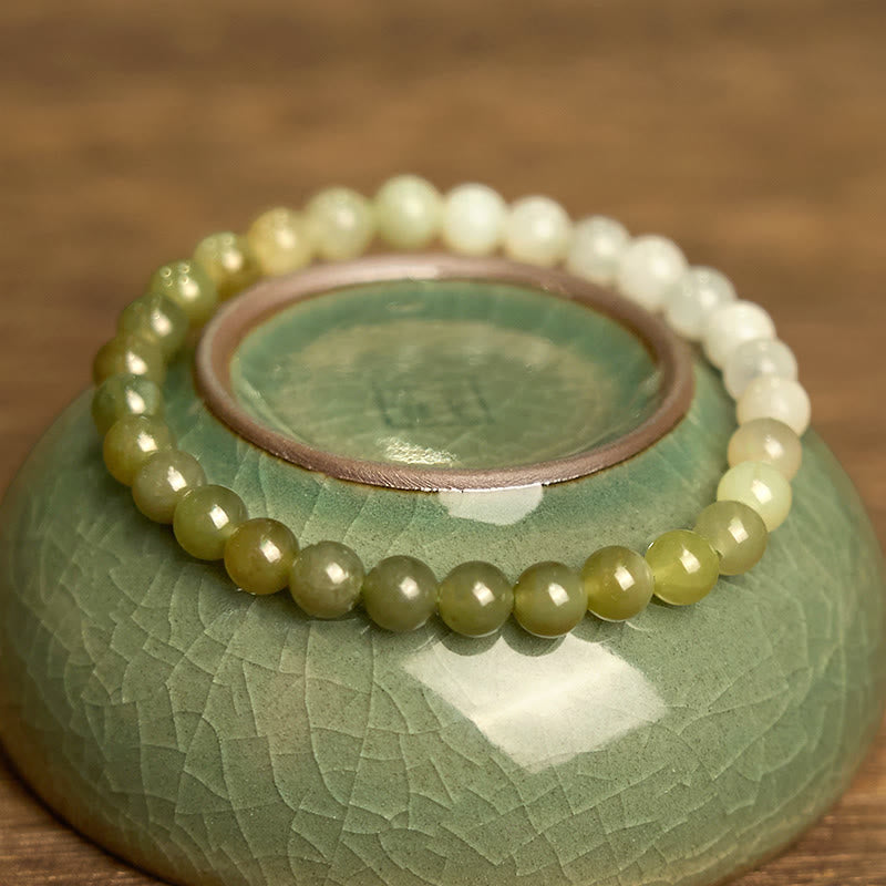 Armband aus Hetian-Jade mit Farbverlauf und Buddha Stones