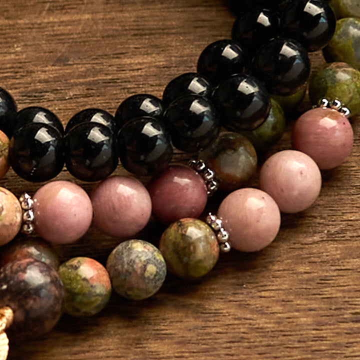 Buddha Stones 108 Mala-Perlen, schwarzer Jaspis, Rhodonit, Khaki, Quaste, Heilungsarmband