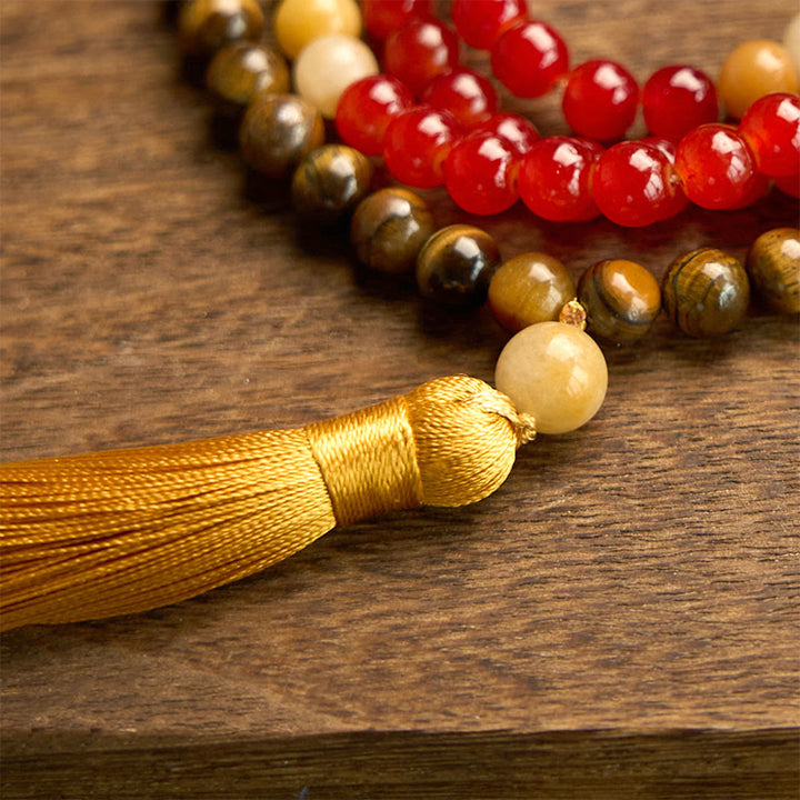 Buddha Stones 108 Mala-Perlen, roter Achat, Tigerauge, gelbe Quaste, ruhiges Armband