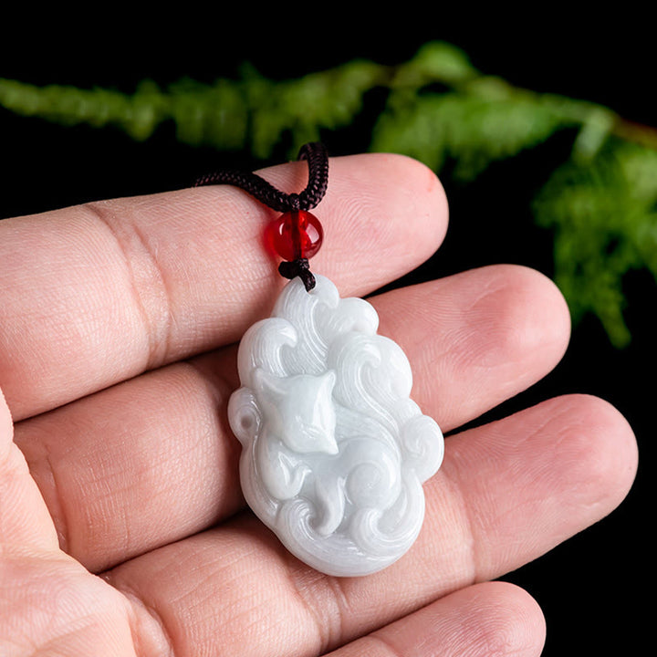 Buddha Stones Halskette mit Anhänger aus natürlicher Jade mit neunschwänzigem Fuchs und Glücksbringer