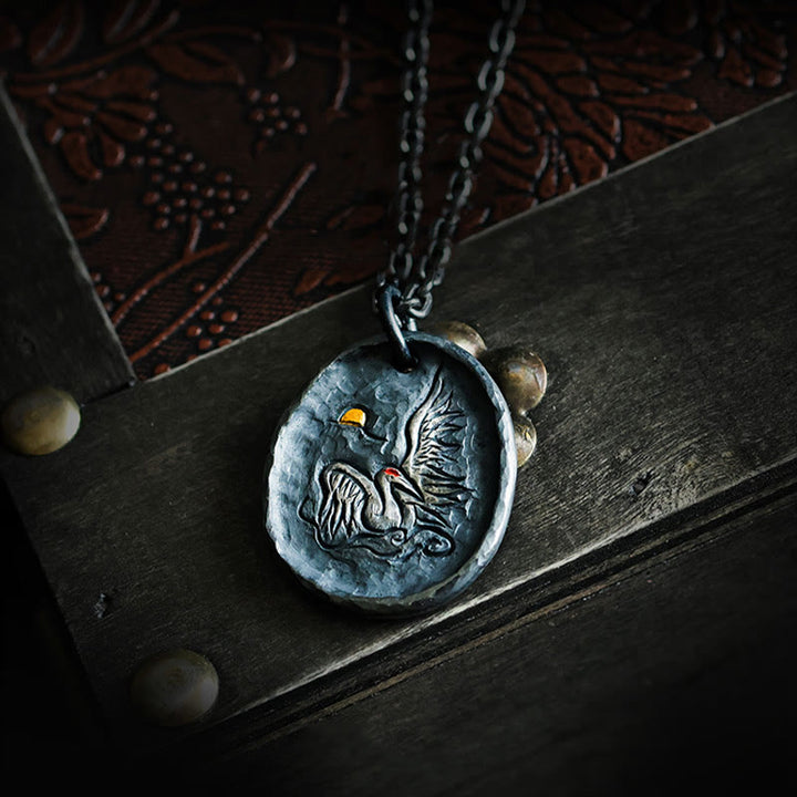 Halskette mit Anhänger „Buddha Stones“ aus 999er Sterlingsilber und 24 Karat Gold, Kranich, glückverheißende Wolken, Balance - Kette aus 999 Sterlingsilber und Titanstahl - image 0