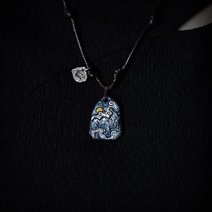 Halskette mit Anhänger „Buddha Stones“ aus 999er Sterlingsilber und 24 Karat Gold, glückverheißende Wolken, Schutz