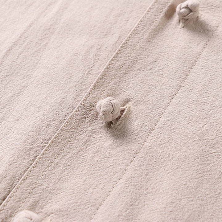 Buddha Stones Lässiges, einfarbiges Herrenhemd aus Baumwolle und Leinen mit Dreiviertelärmeln, Knopfleiste vorne und Taschen - image 4