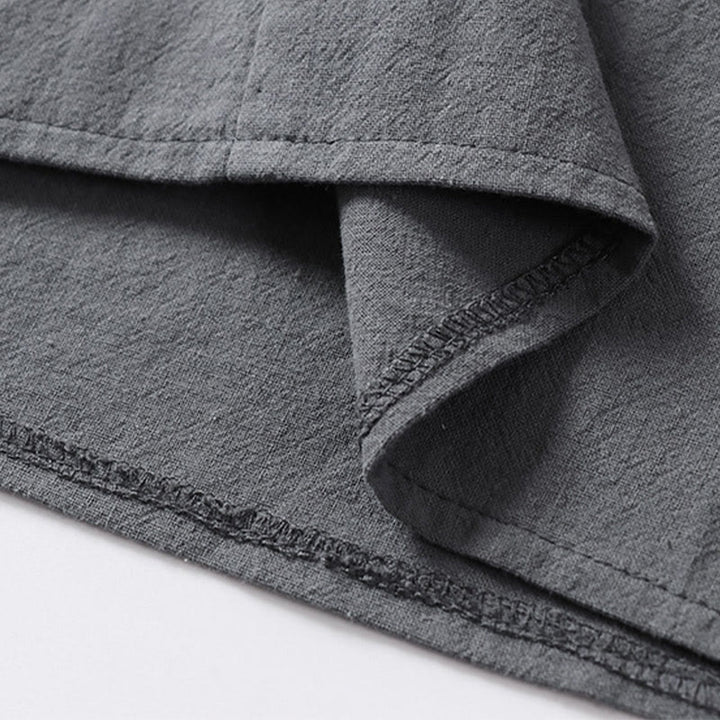 Buddha Stones Lässiges, einfarbiges Herrenhemd aus Baumwolle mit zwei Knöpfen, V-Ausschnitt und Dreiviertelärmeln - image 10