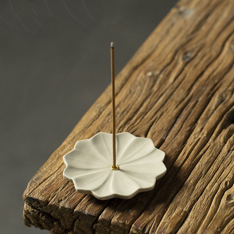 Buddha Stones, Lotus, Kirschblüte, Pflaumenblüte, Chrysantheme, heilende Keramik-Räuchergefäß-Dekoration - Lotus 6,8 x 6,8 x 0,4 cm - image 0