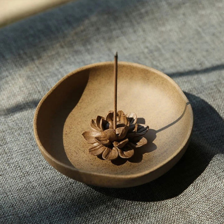 Buddha Stones, Lotus-Sockel, heilende Räuchergefäß aus Keramik, Dekoration