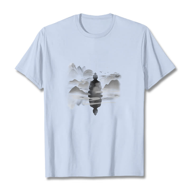 Buddha Stones ​​Meditierender Buddha Sitzend In Bergen Muster Baumwolle T-shirt - Hellcyan - 2XL - image 18