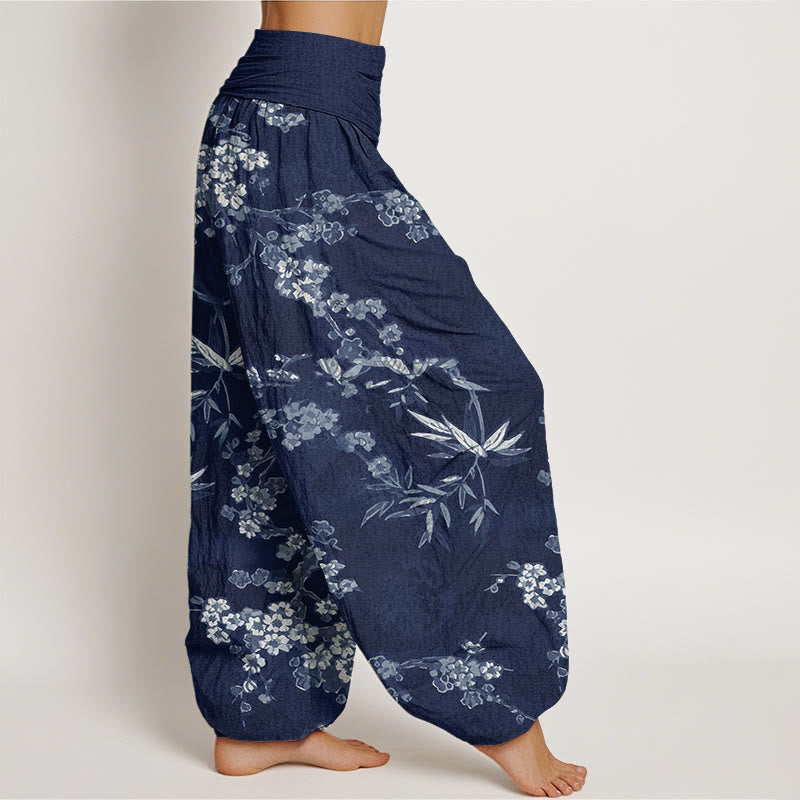 Weiße Haremshose aus Baumwolle mit Buddha Stones Motiv und Sakura-Blumenmuster, elastischer Bund, Damen - image 1