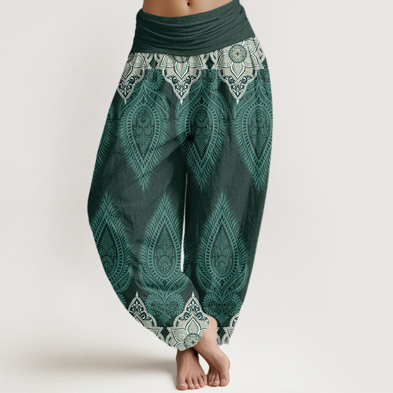 Lässige Haremshose aus Baumwolle mit Buddha Stones , Feder- und Blumenmuster sowie elastischem Bund für Damen. - Kadettenblau - US22, UK/AU26, EU54 (6XL) - image 4