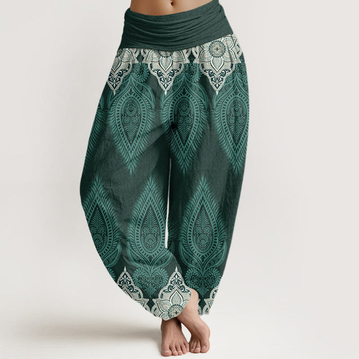 Lässige Haremshose aus Baumwolle mit Buddha Stones , Feder- und Blumenmuster sowie elastischem Bund für Damen. - Kadettenblau - US22, UK/AU26, EU54 (6XL) - image 4