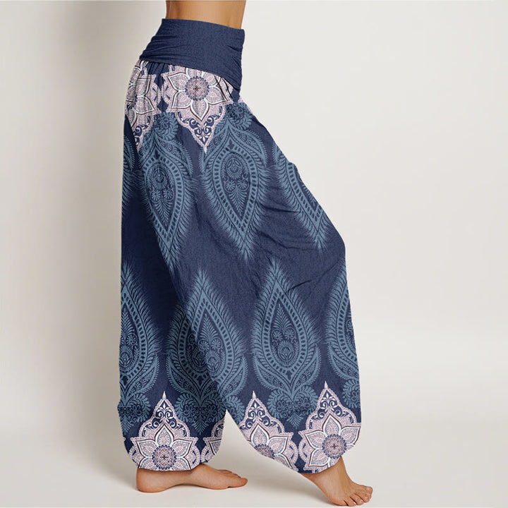Lässige Haremshose aus Baumwolle mit Buddha Stones , Feder- und Blumenmuster sowie elastischem Bund für Damen. - image 8