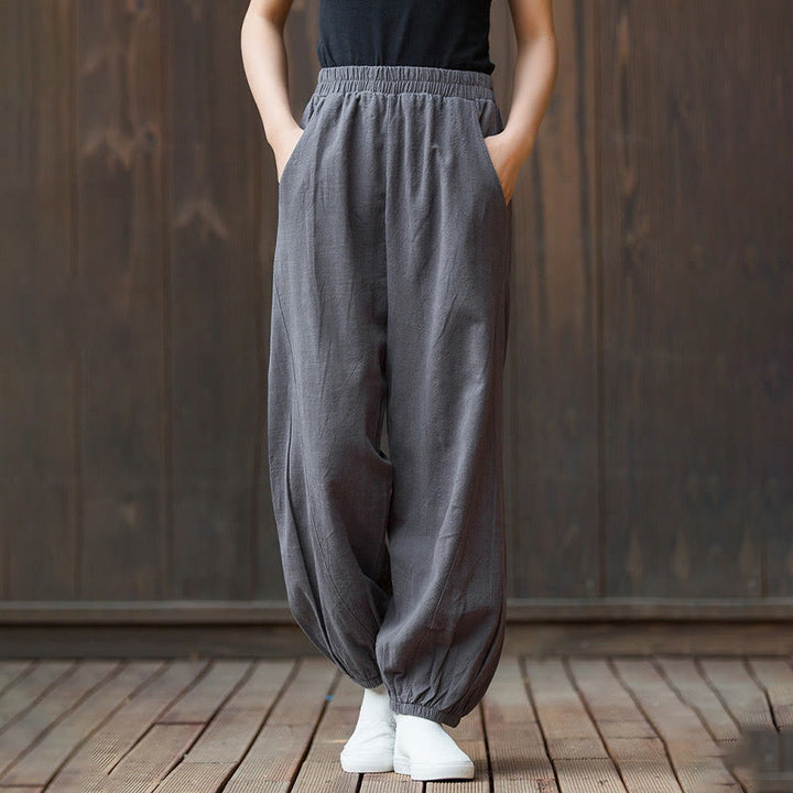 Buddha Stones Lässige, einfarbige Karottenhose aus Baumwoll-Ramie mit elastischem Bund und Taschen - image 32