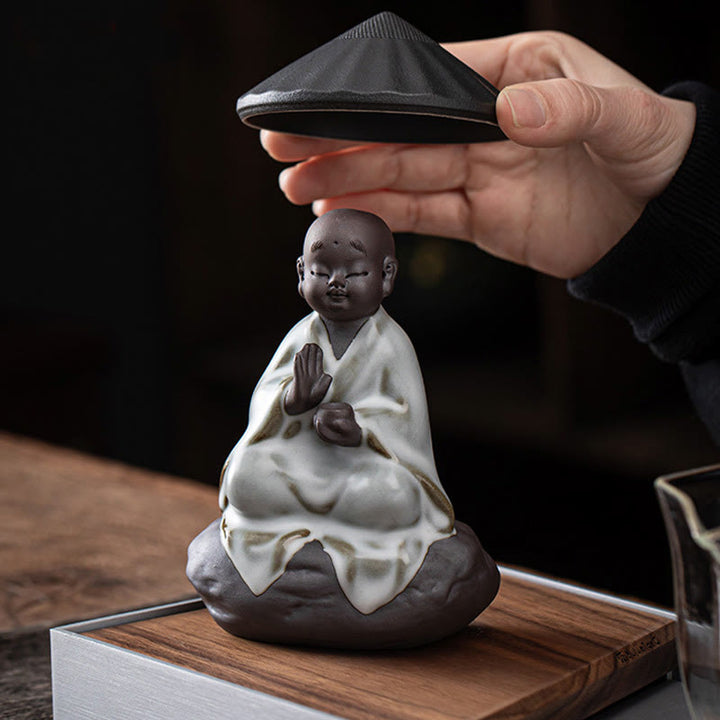 Buddha Stones Kleine Zen Mönch Hut Sieb Keramik Tee Zubehör Figur Startseite Dekoration