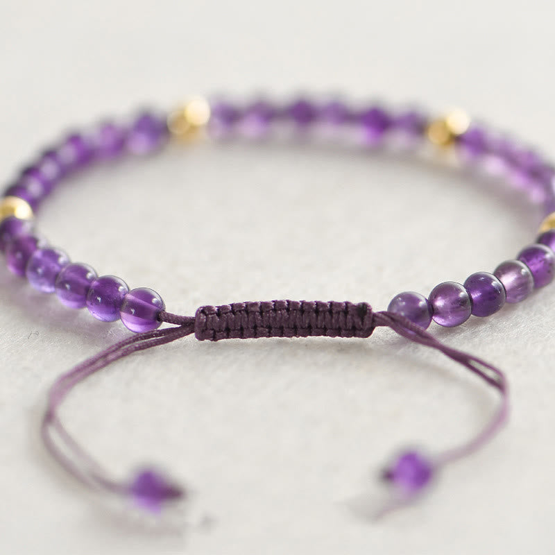 Armband mit Buddha Stones, 4 mm, handgefertigt, natürlicher Amethyst, 14 Karat vergoldete Kupferperlen, geflochtene Schnur, lindert Stress