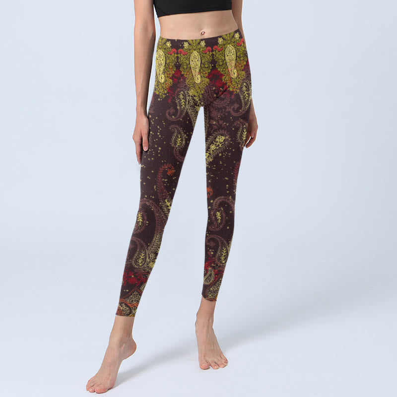 Buddha Stones Rötlich-braune Cashew-Blumenranken-Print Gym Leggings Damen Yogahose