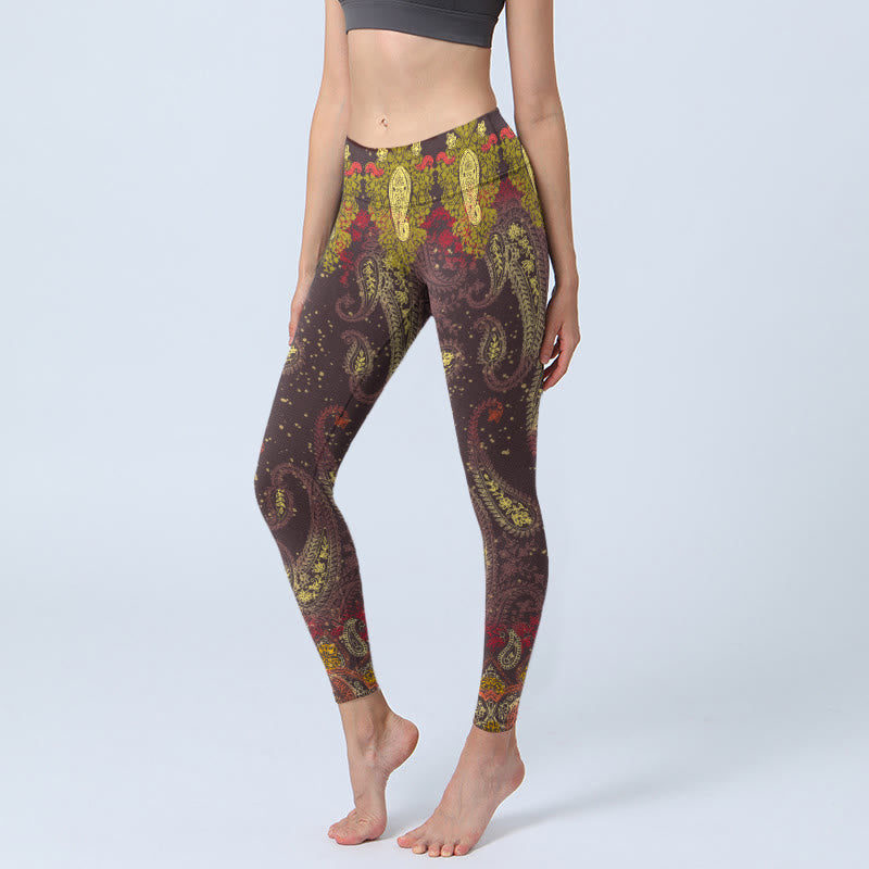 Buddha Stones Rötlich-braune Cashew-Blumenranken-Print Gym Leggings Damen Yogahose - Sattelbraun - US18, UK/AU22, EU50 (4XL) - image 0