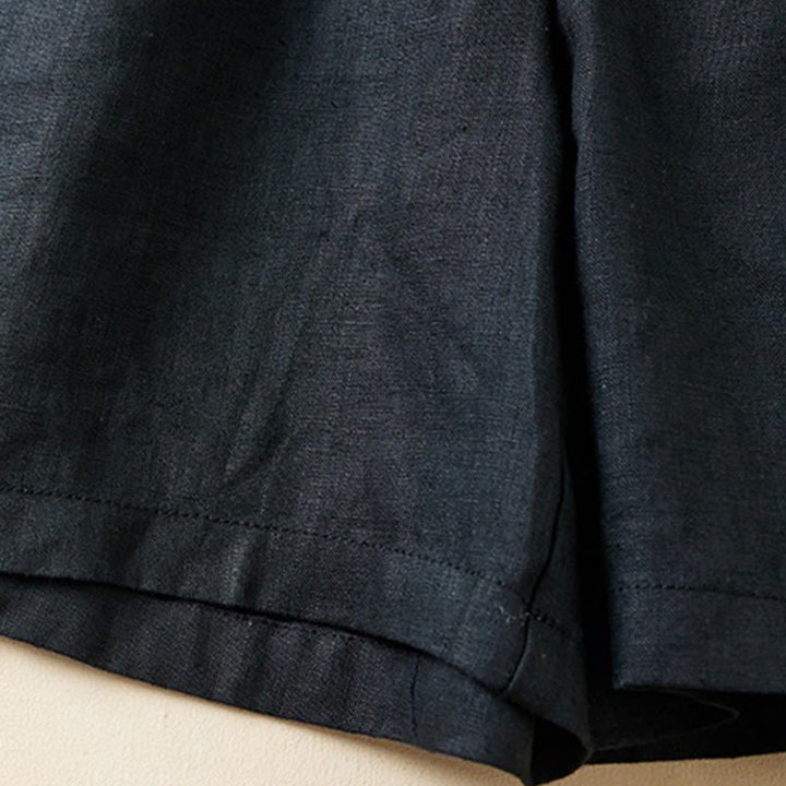 Buddha Stones - Einfarbige Shorts aus Baumwollleinen mit zwei Knöpfen und Schnürung und Taschen für Damen