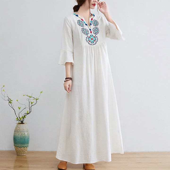 Buddha Stones – Lässiges Midikleid aus Baumwolle und Leinen mit besticktem Blumenmuster, V-Ausschnitt und Dreiviertelärmeln - Schnee - US 8-10, UK/AU 12-14, EU 40-42 (2XL) - image 1