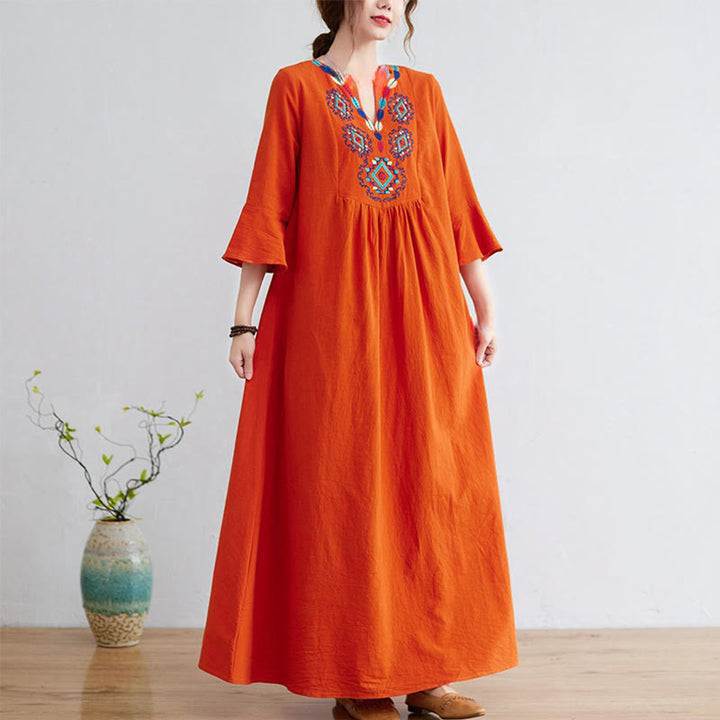 Buddha Stones – Lässiges Midikleid aus Baumwolle und Leinen mit besticktem Blumenmuster, V-Ausschnitt und Dreiviertelärmeln - Koralle - US 8-10, UK/AU 12-14, EU 40-42 (2XL) - image 9