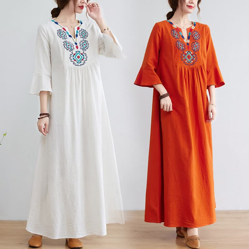 Buddha Stones – Lässiges Midikleid aus Baumwolle und Leinen mit besticktem Blumenmuster, V-Ausschnitt und Dreiviertelärmeln - image 0