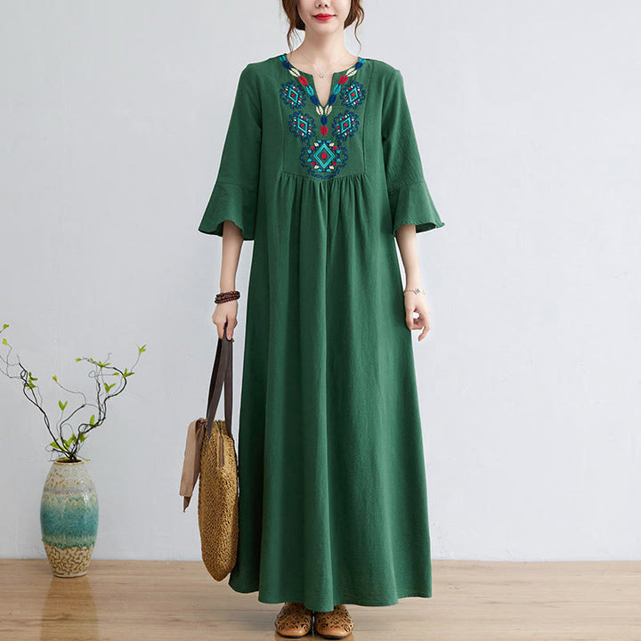 Buddha Stones – Lässiges Midikleid aus Baumwolle und Leinen mit besticktem Blumenmuster, V-Ausschnitt und Dreiviertelärmeln - image 18