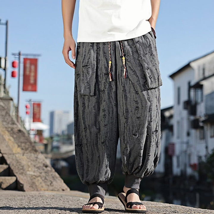 Buddha Stones Einfarbige Herrenhose aus Baumwolle mit weitem Bein und Lochdesign und Kordelzug und Taschen